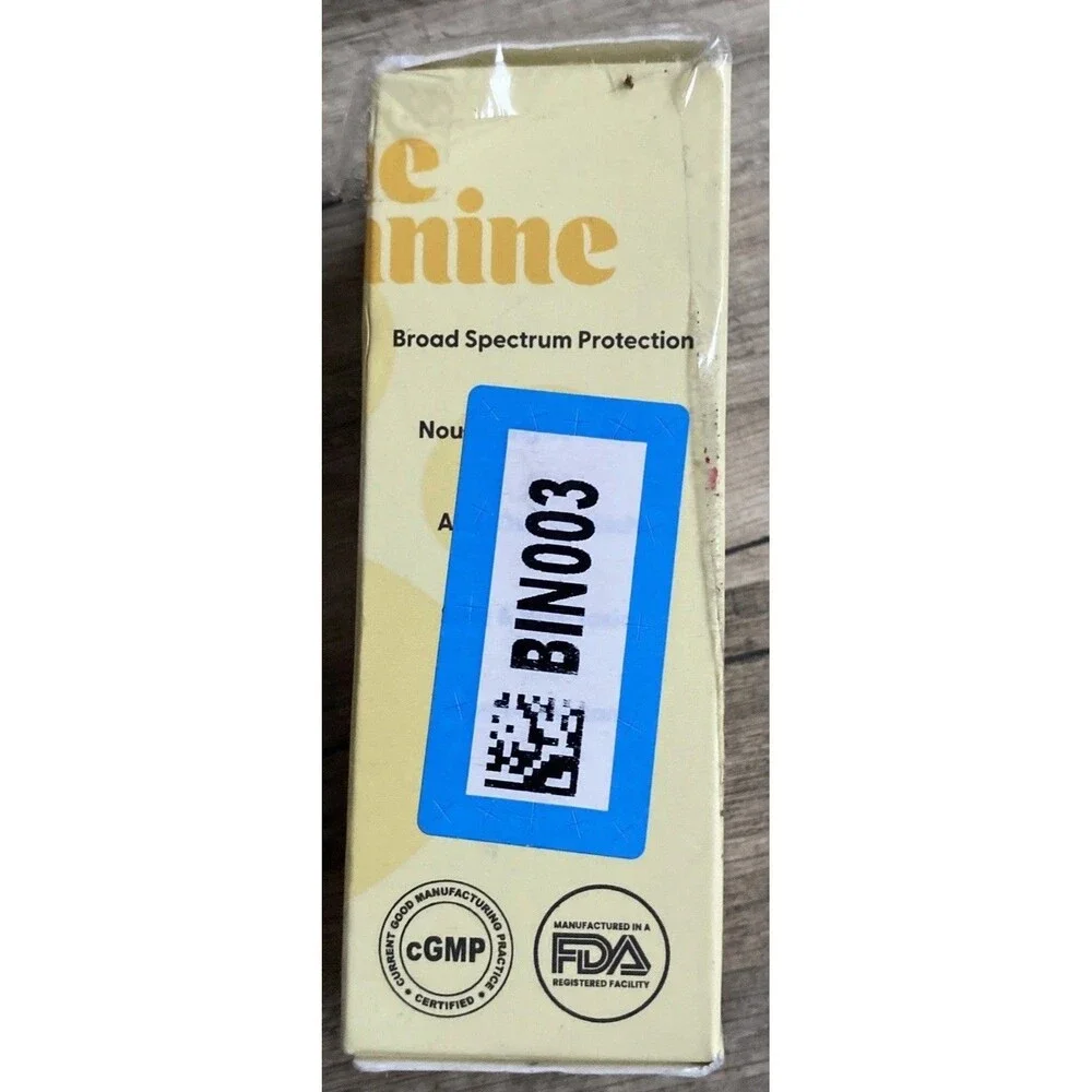 Devine Canine Supreme Sunscreen Spray SPF 30 Antioxidants 2 Fl Oz Daily Protect